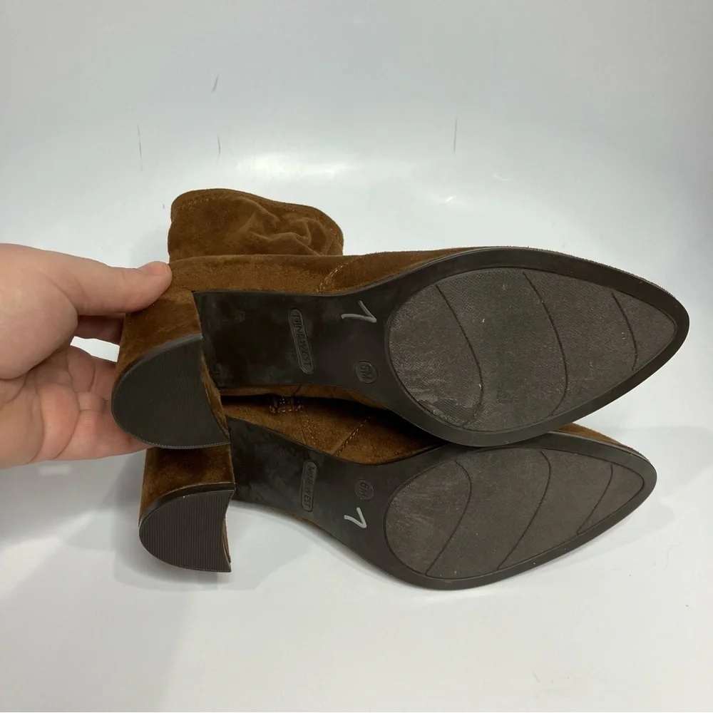 Nine West pull on boots pointed toe size 6‎